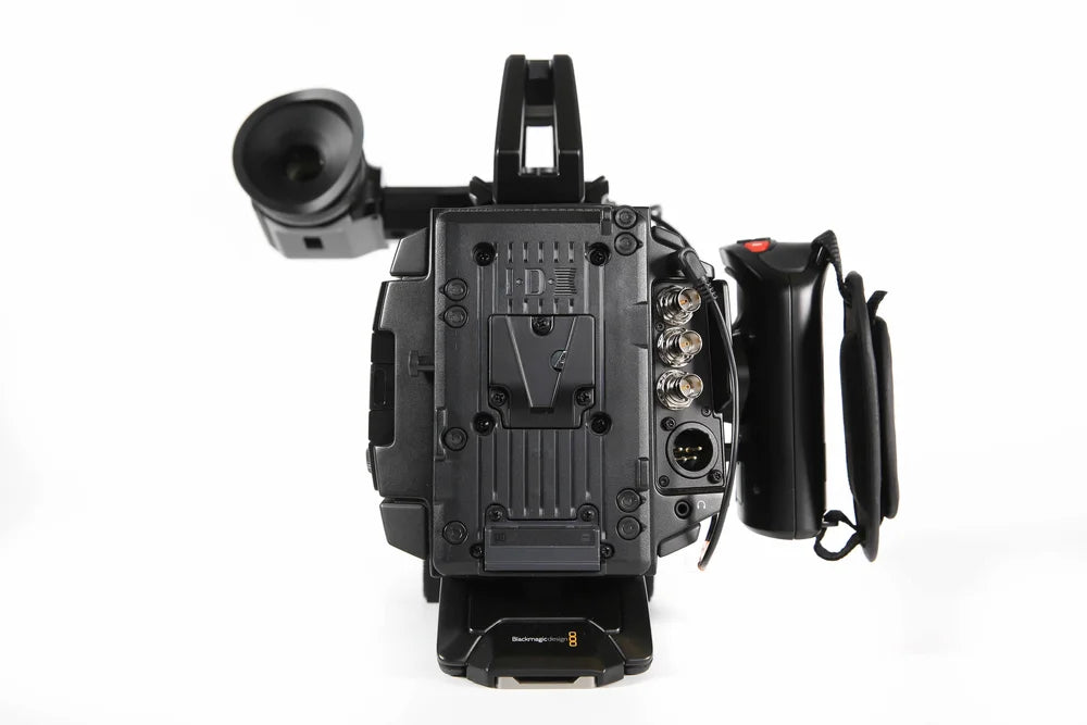 BLACKMAGIC DESIGN URSA MINI PRO 4.6K EF