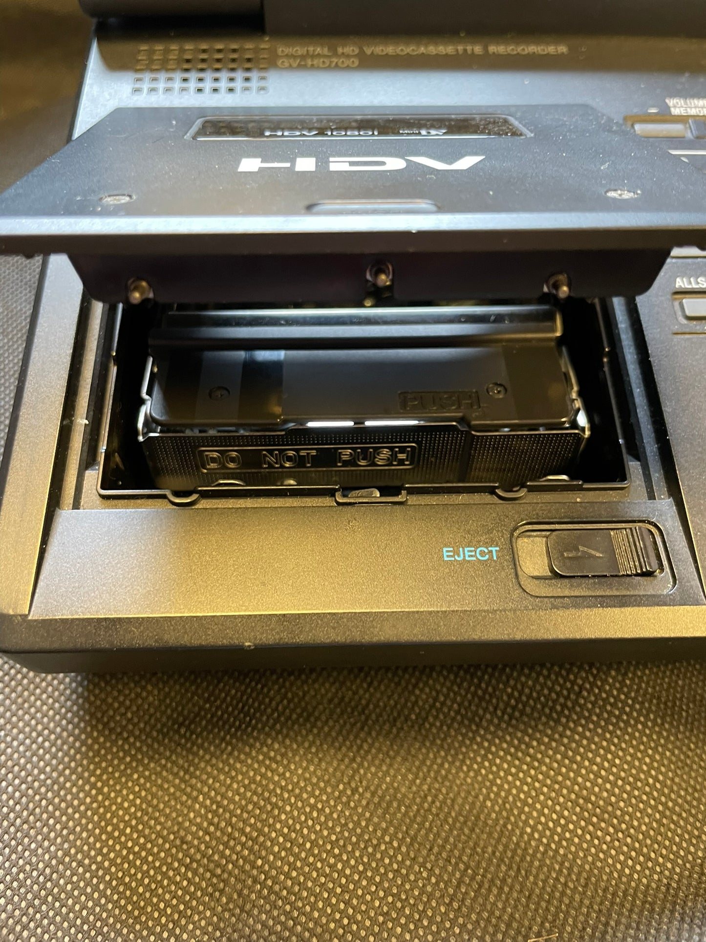 Sony GV-HD700E HDV-VTR Videocassette Recorder